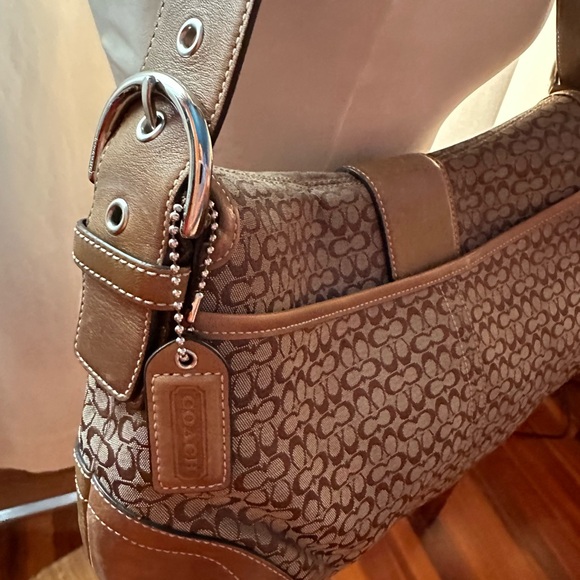 Coach Brown Shoulder Bag - Picture 5 of 16